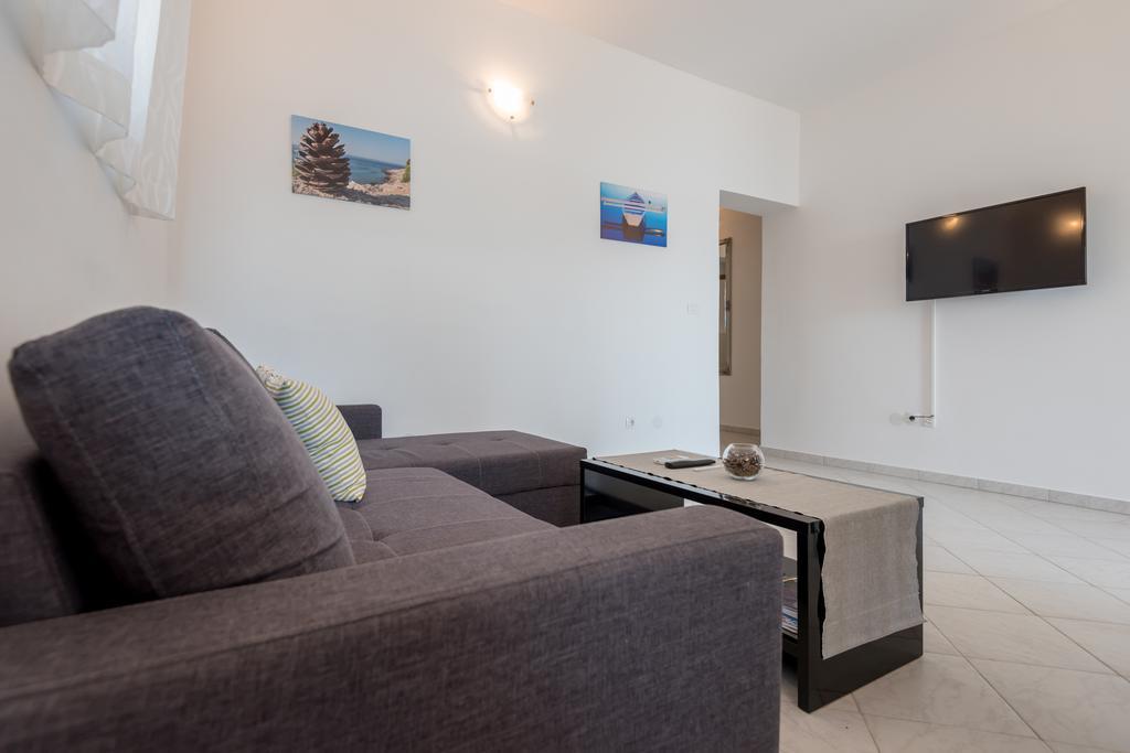 Apartment Rita Preko Eksteriør billede